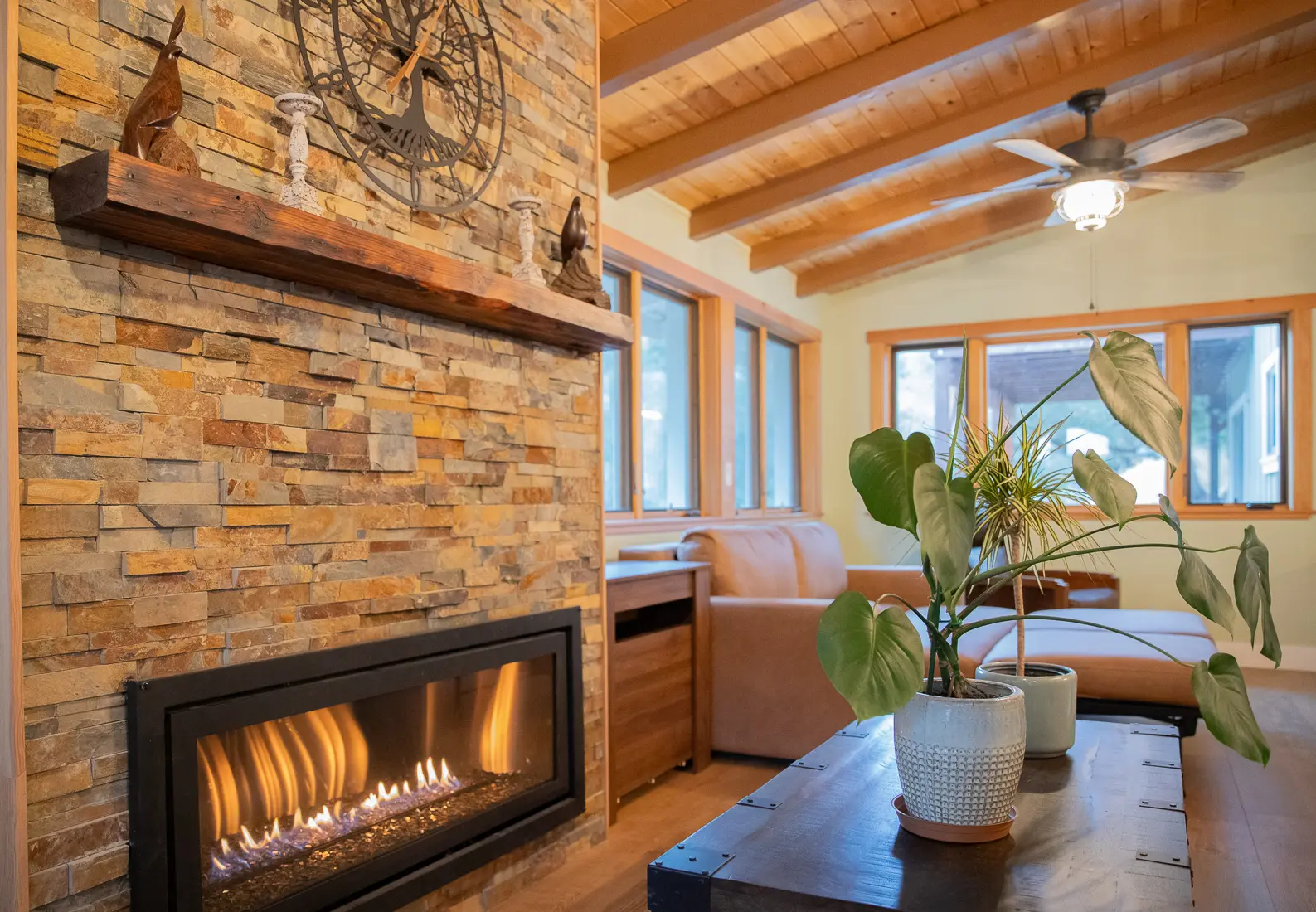 f5c12040 c1b2 45d3 9ab3 fc9b5aeb0b25