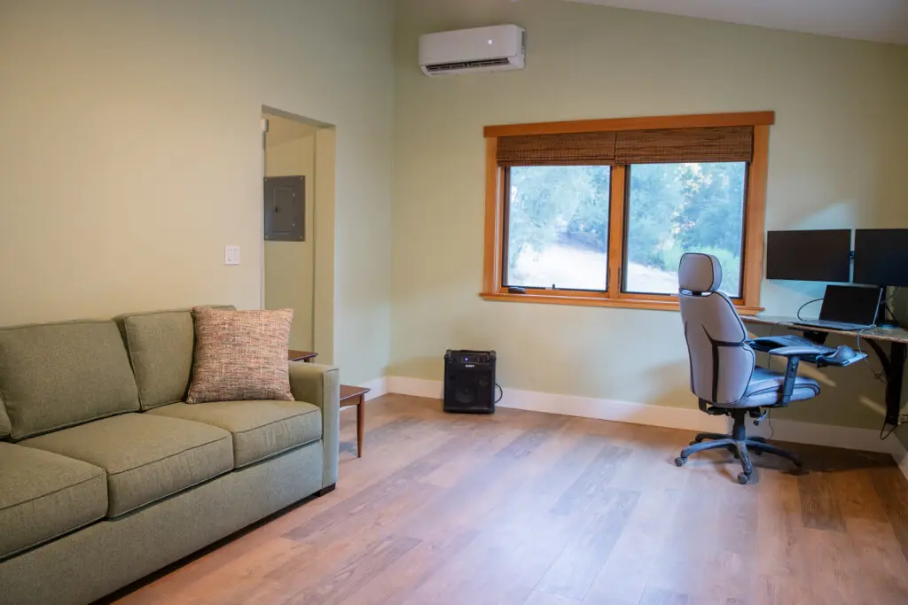 09e6f16e 9729 4004 81ef 687f3fb7726b