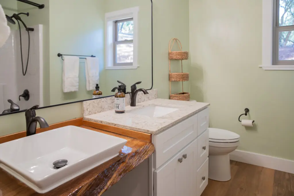 1a271005 37a6 44d4 8f4b ae15b96b3d10